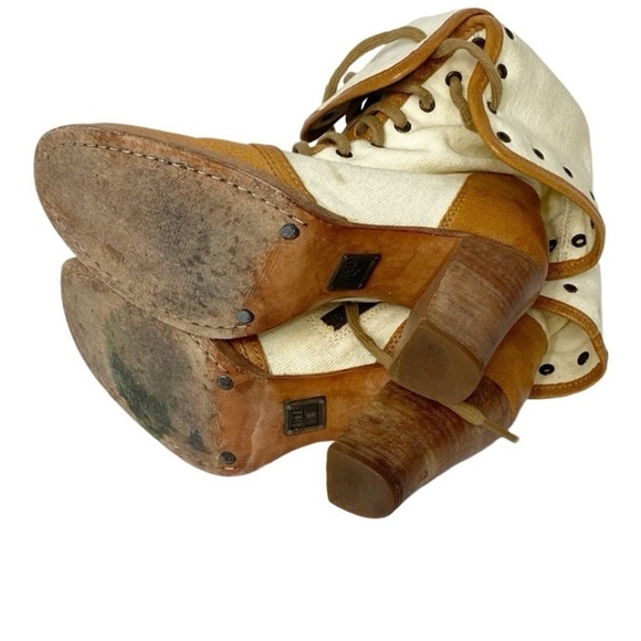 FRYE Julia Lace Up Boots - Picture 3 of 14